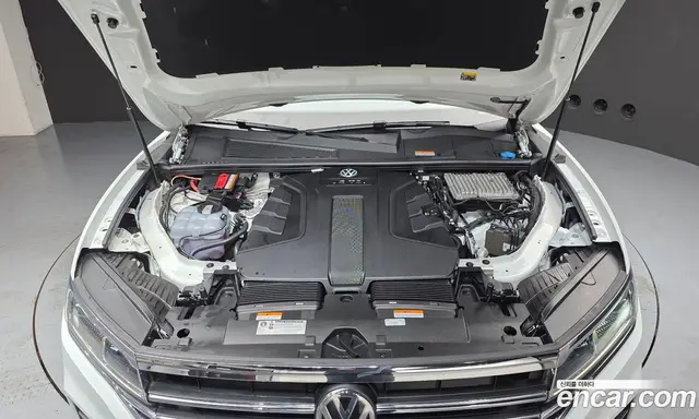 Volkswagen Touareg 2020 3.0 автомат (гидро), миниатюра 6