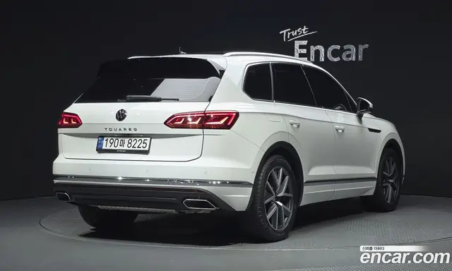 Volkswagen Touareg 2023 3.0 автомат (гидро), миниатюра 2