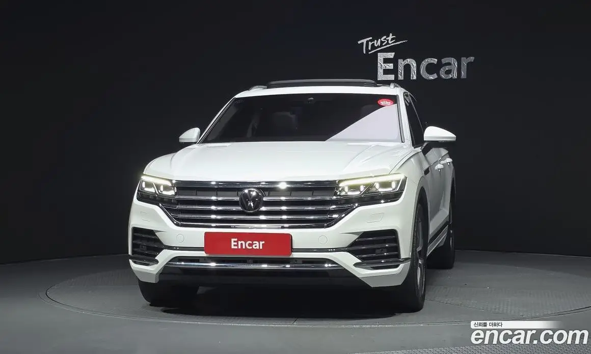 Volkswagen Touareg 2023 3.0 автомат (гидро), фото 3