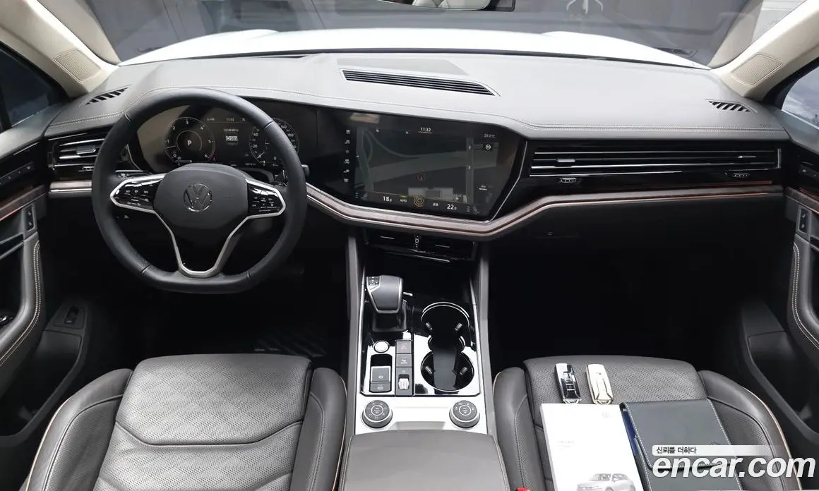 Volkswagen Touareg 2023 3.0 автомат (гидро), фото 10