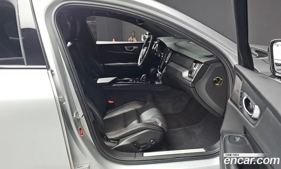 Volvo S60 2022 2.0 автомат (гидро), фото 16