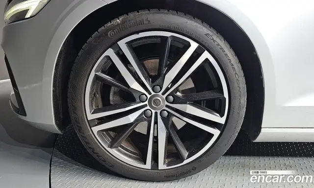 Volvo S60 2022 2.0 автомат (гидро), миниатюра 5