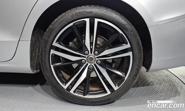 Volvo S60 2022 2.0 автомат (гидро), миниатюра 7