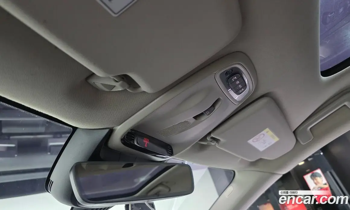 Volvo V40 2016 2.0 автомат (гидро), фото 19