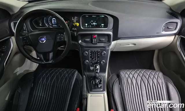 Volvo V40 2016 2.0 автомат (гидро), миниатюра 7