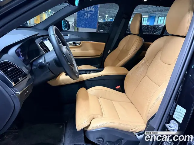 Volvo XC90 2024 2.0 автомат (гидро), миниатюра 6