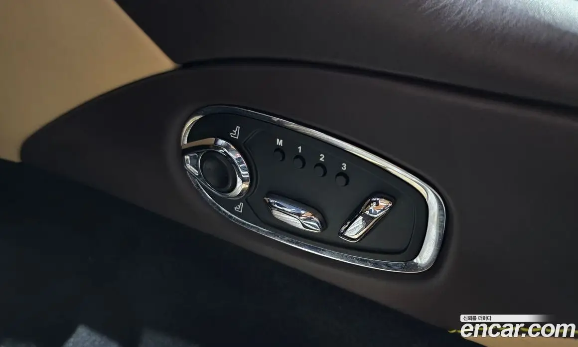 Aston Martin DB11 2020 4.0 автомат (гидро), фото 16