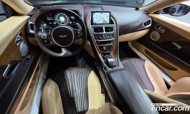Aston Martin DB11 2020 4.0 автомат (гидро), миниатюра 7