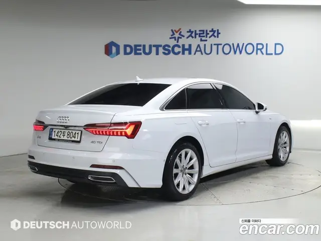 Audi A6 2020 2.0 автомат (гидро), миниатюра 2