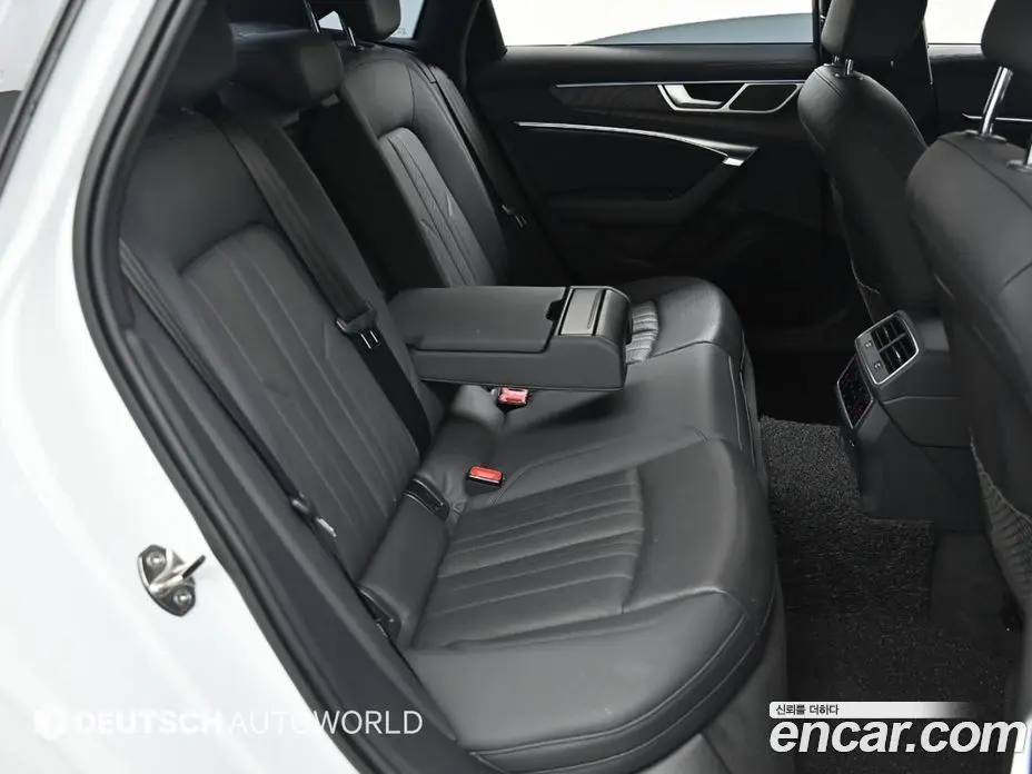 Audi A6 2020 2.0 автомат (гидро), фото 12