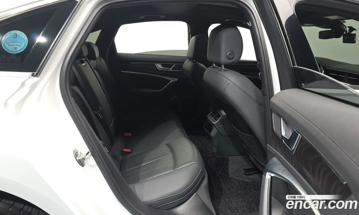 Audi A6 2021 2.0 автомат (гидро), фото 18