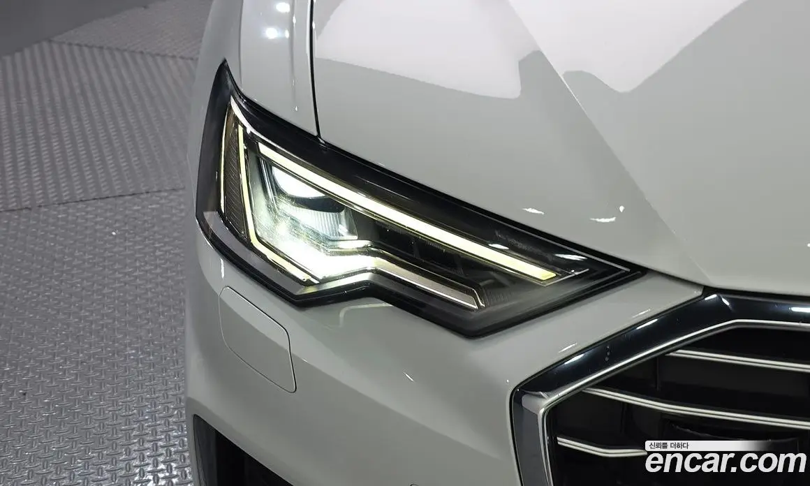Audi A6 2021 2.0 автомат (гидро), фото 8