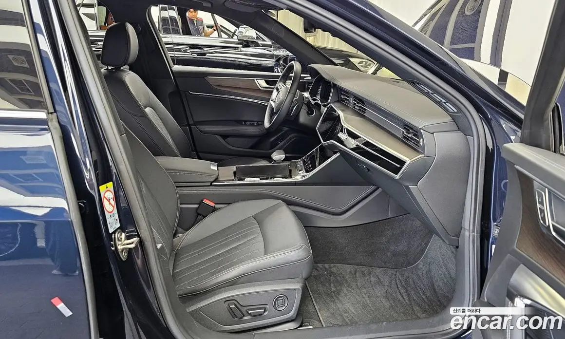 Audi A6 2023 3.0 автомат (гидро), фото 11 Audi A6 2023 3.0 автомат (гидро), фото 11
