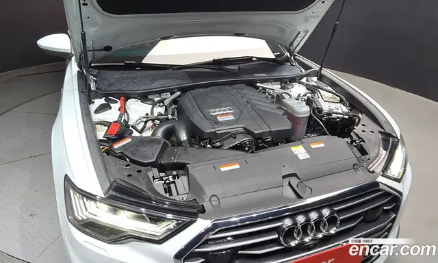 Audi A6 2023 2.0 автомат (гидро), миниатюра 6