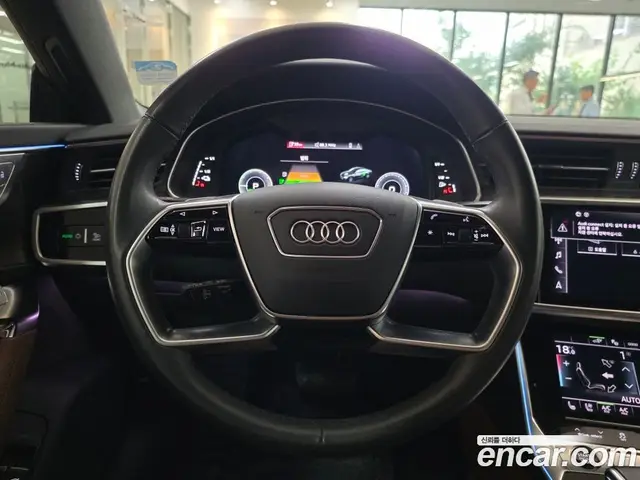 Audi A7 2023 2.0 автомат (гидро), миниатюра 12
