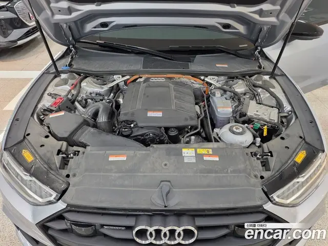 Audi A7 2023 2.0 автомат (гидро), миниатюра 6