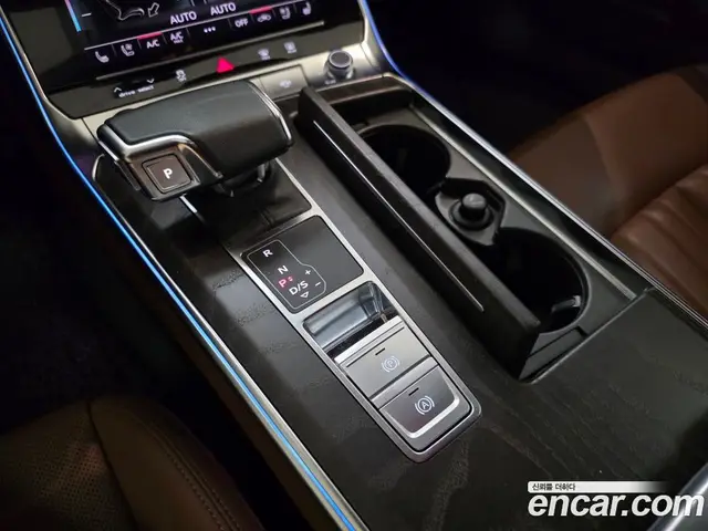 Audi A7 2023 2.0 автомат (гидро), миниатюра 9