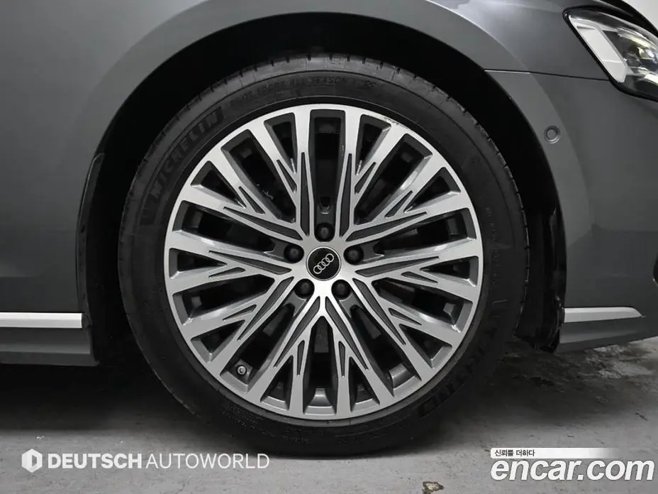 Audi A8 2022 3.0 автомат (гидро), фото 5