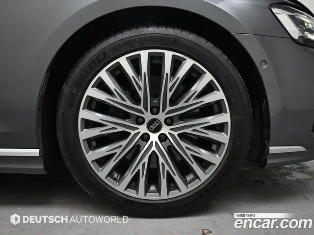 Audi A8 2022 3.0 автомат (гидро), миниатюра 5