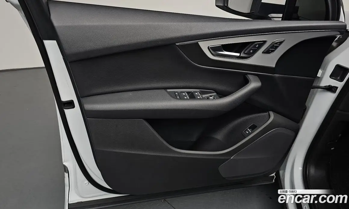 Audi Q7 2019 2.0 автомат (гидро), фото 13