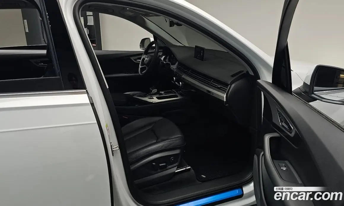 Audi Q7 2019 2.0 автомат (гидро), фото 16