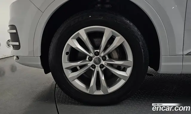 Audi Q7 2019 2.0 автомат (гидро), миниатюра 4