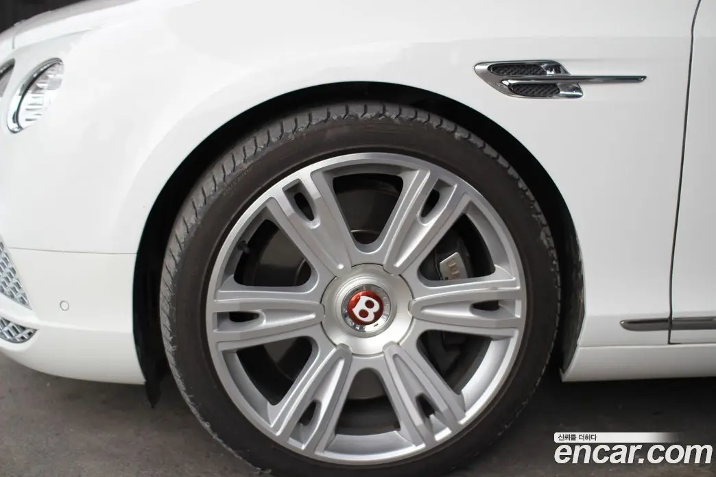 Bentley Continental 2016 4.0 автомат (гидро), фото 5