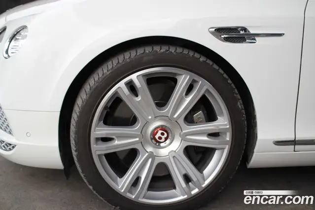 Bentley Continental 2016 4.0 автомат (гидро), миниатюра 5