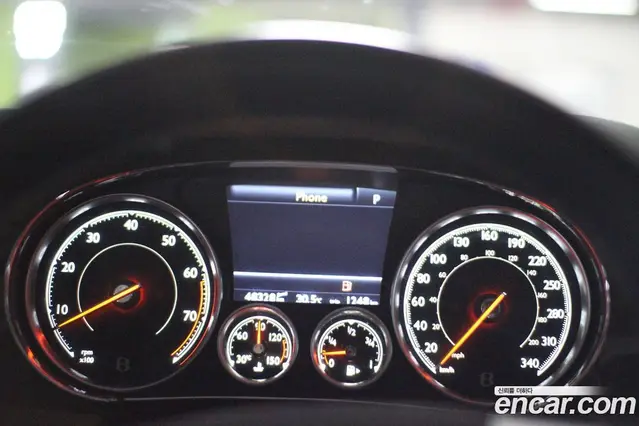 Bentley Continental 2016 4.0 автомат (гидро), миниатюра 8