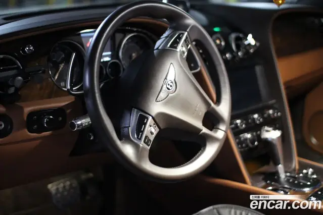 Bentley Continental 2016 4.0 автомат (гидро), миниатюра 9