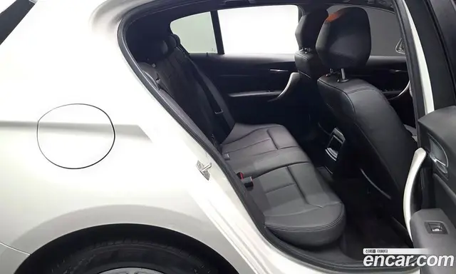 BMW 1 серия 2016 2.0 автомат (гидро), миниатюра 12