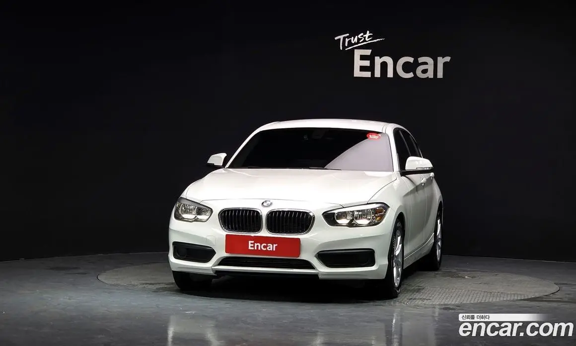 BMW 1 серия 2016 2.0 автомат (гидро), фото 3