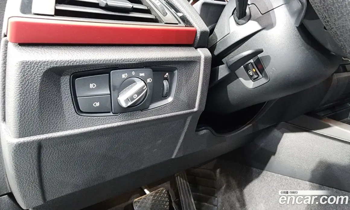 BMW 1 серия 2017 2.0 автомат (гидро), фото 26