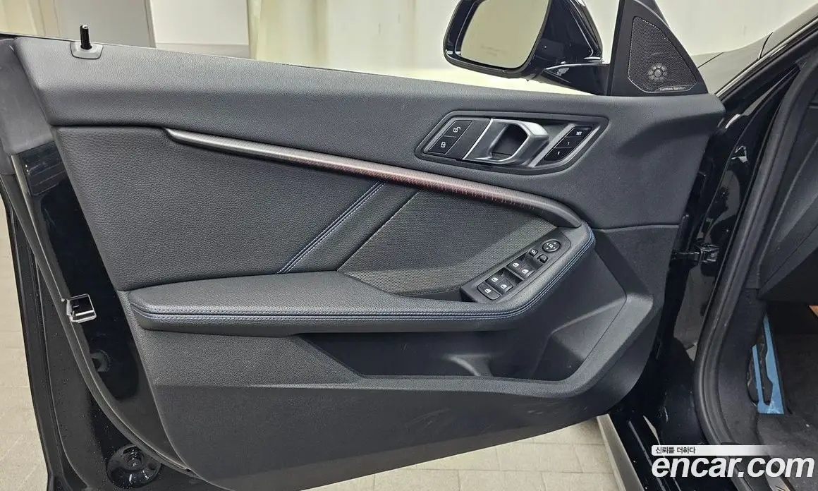 BMW 2 серия 2023 2.0 автомат (гидро), фото 13