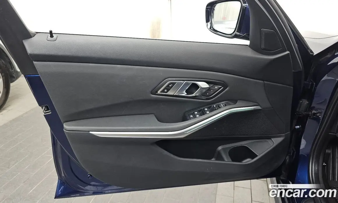 BMW 3 серия 2019 2.0 автомат (гидро), фото 14