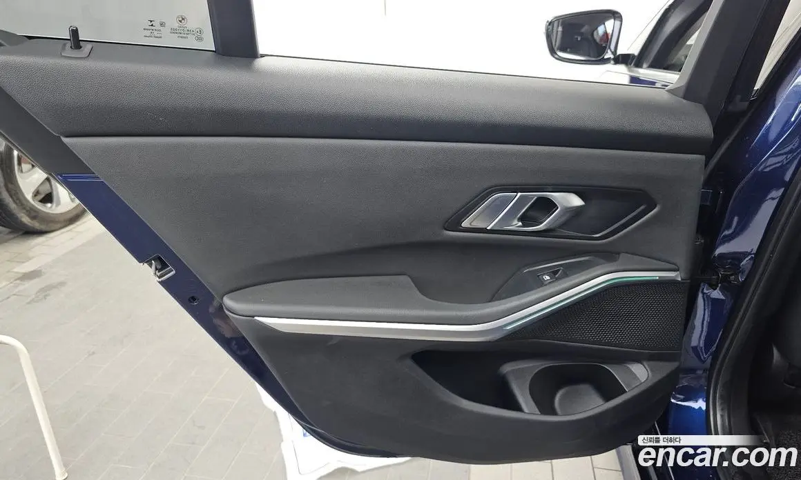 BMW 3 серия 2019 2.0 автомат (гидро), фото 15