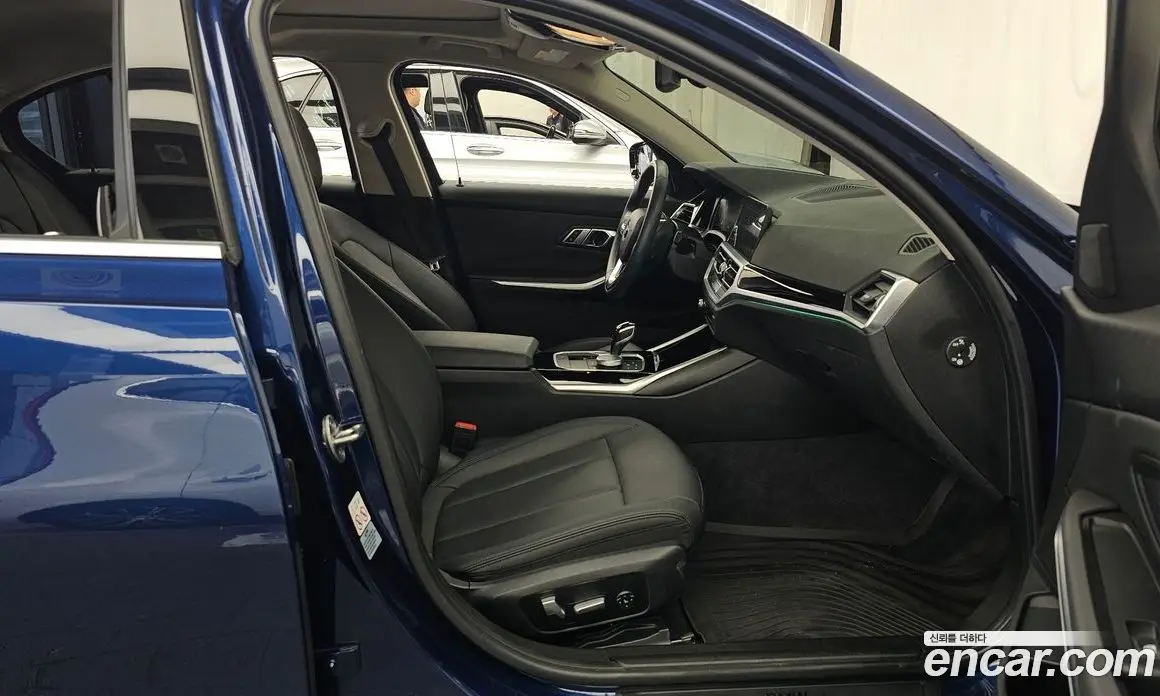 BMW 3 серия 2019 2.0 автомат (гидро), фото 17