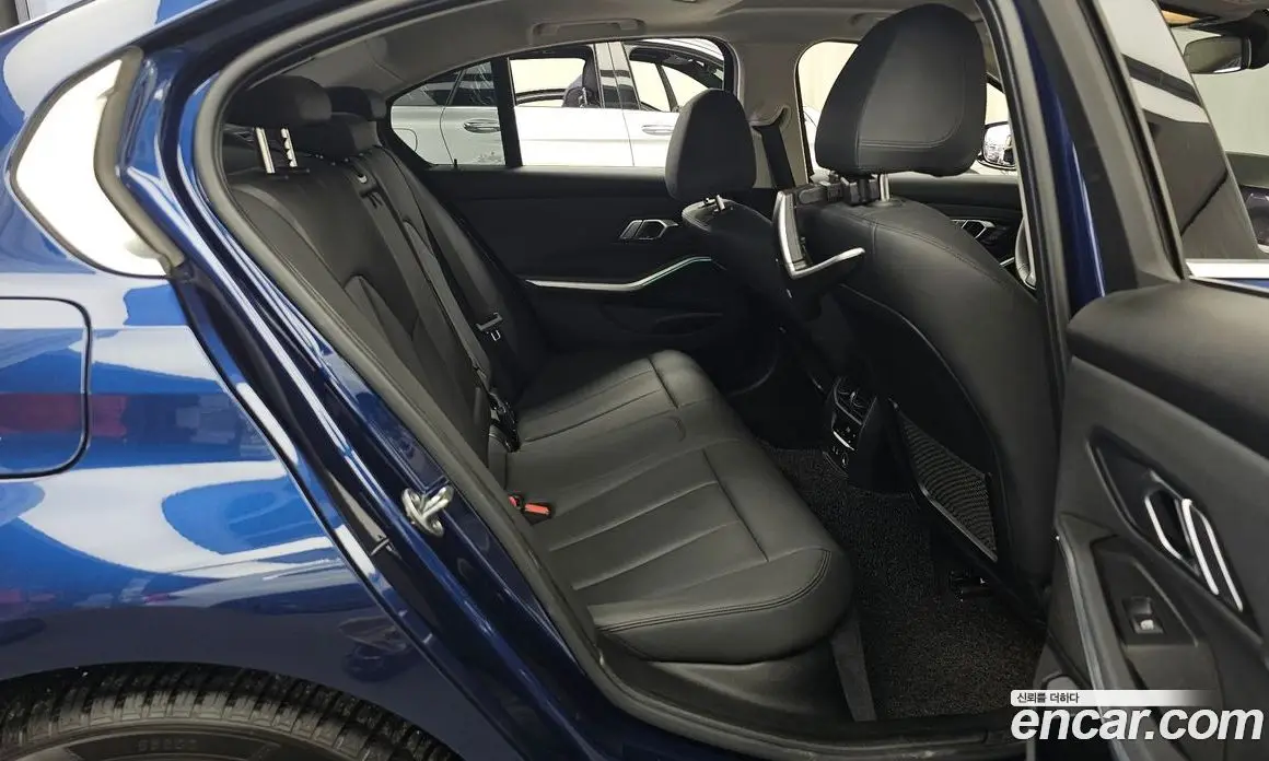 BMW 3 серия 2019 2.0 автомат (гидро), фото 18