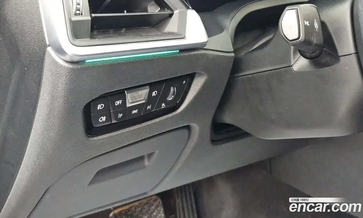 BMW 3 серия 2019 2.0 автомат (гидро), фото 24