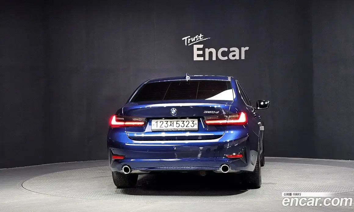 BMW 3 серия 2019 2.0 автомат (гидро), фото 4