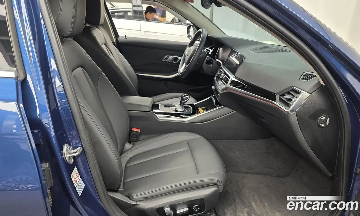 BMW 3 серия 2021 2.0 автомат (гидро), фото 16