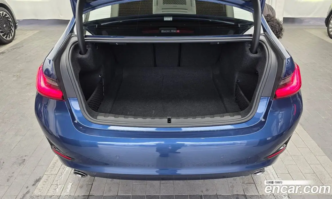 BMW 3 серия 2021 2.0 автомат (гидро), фото 26