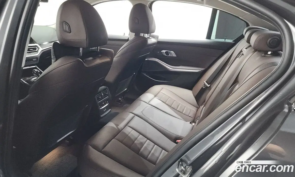 BMW 3 серия 2021 2.0 автомат (гидро), фото 27