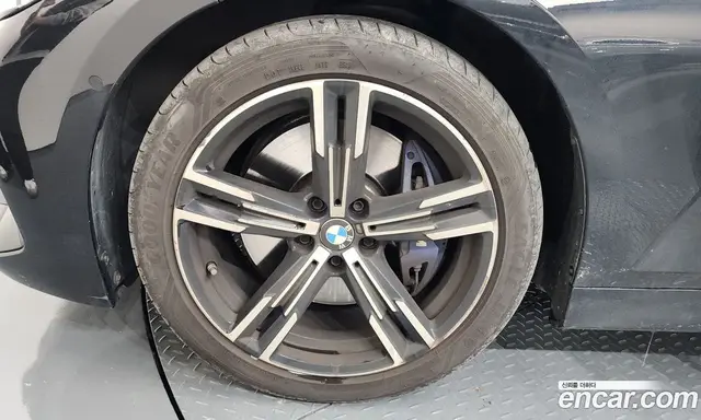 BMW 3 серия 2024 2.0 автомат (гидро), миниатюра 5 BMW 3 серия 2024 2.0 автомат (гидро), миниатюра 5