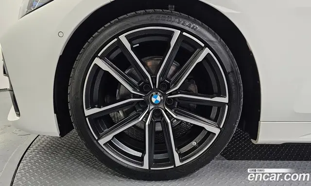 BMW 4 серия 2024 2.0 автомат (гидро), миниатюра 5