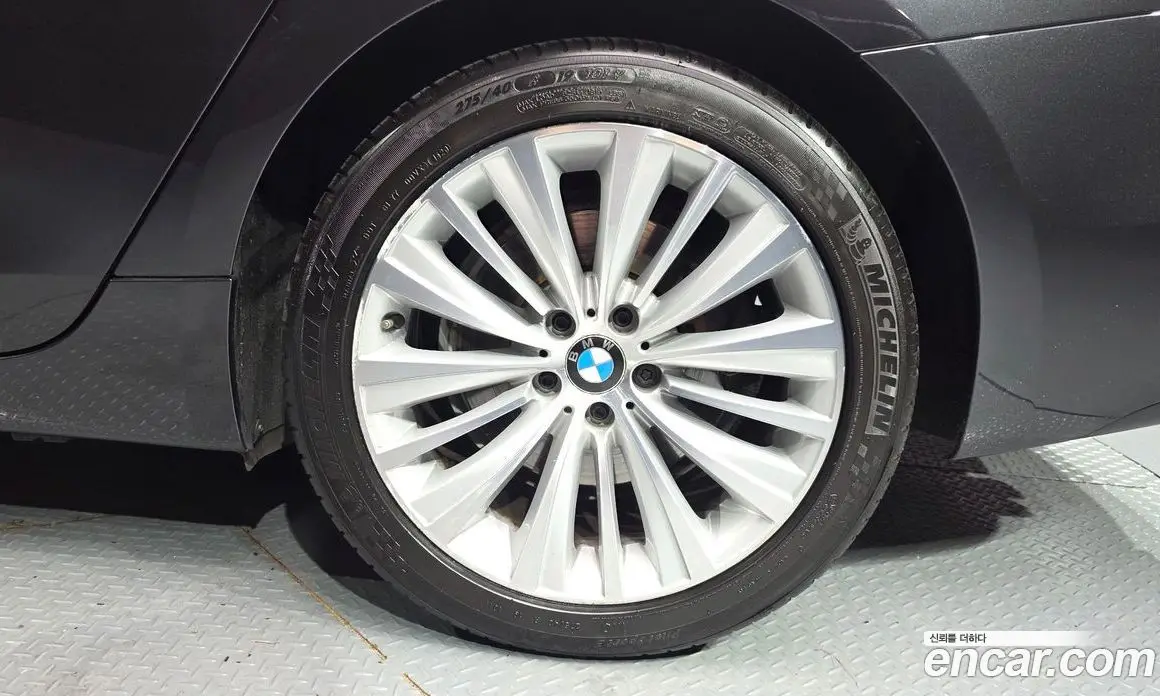 BMW 5 серия 2014 2.0 автомат (гидро), фото 6
