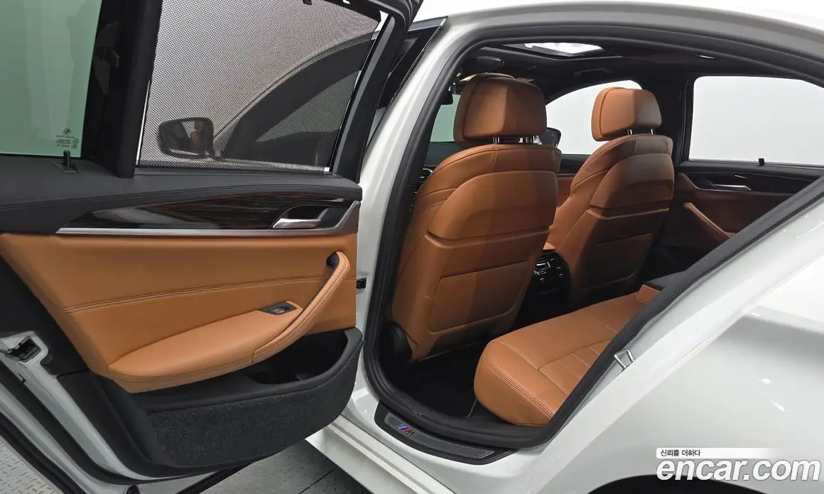 BMW 5 серия 2022 2.0 автомат (гидро), фото 15