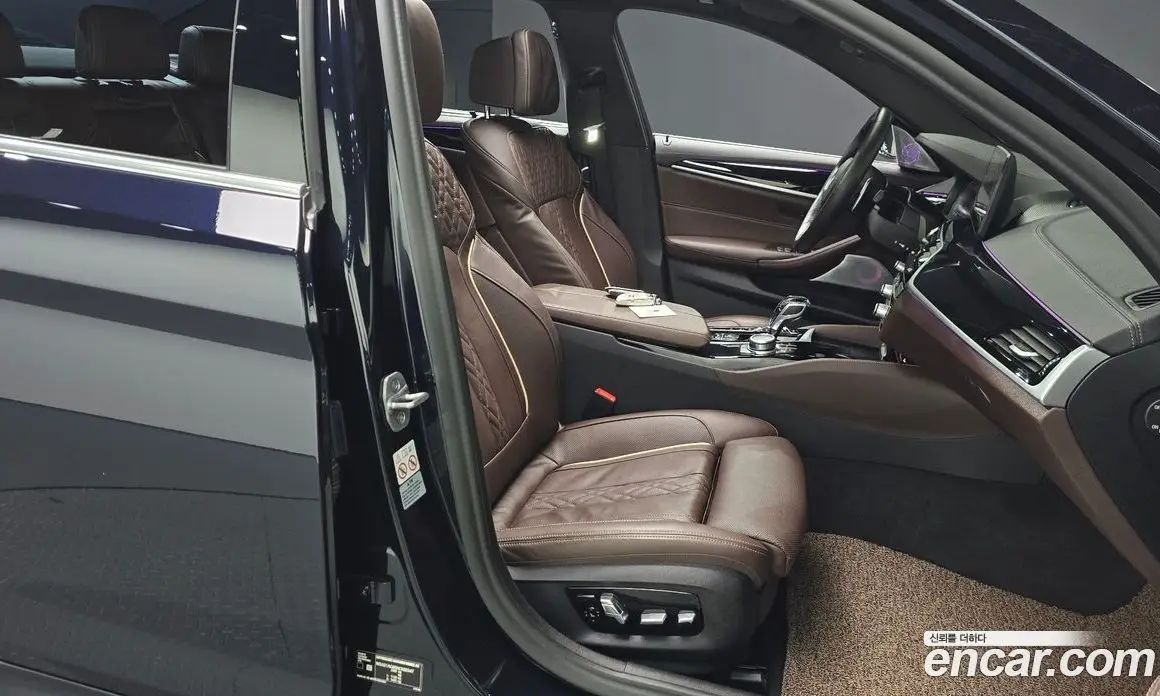 BMW 5 серия 2022 2.0 автомат (гидро), фото 15