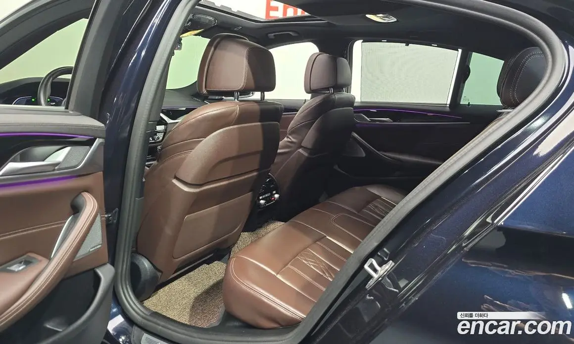BMW 5 серия 2022 2.0 автомат (гидро), фото 16