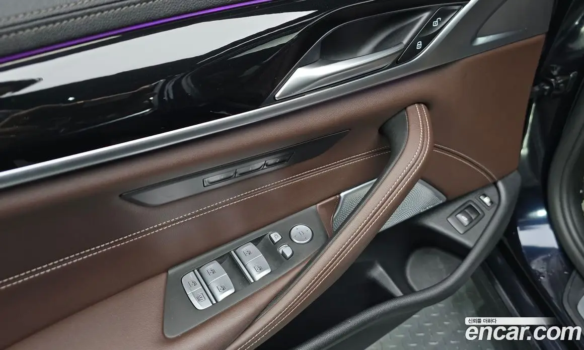 BMW 5 серия 2022 2.0 автомат (гидро), фото 20